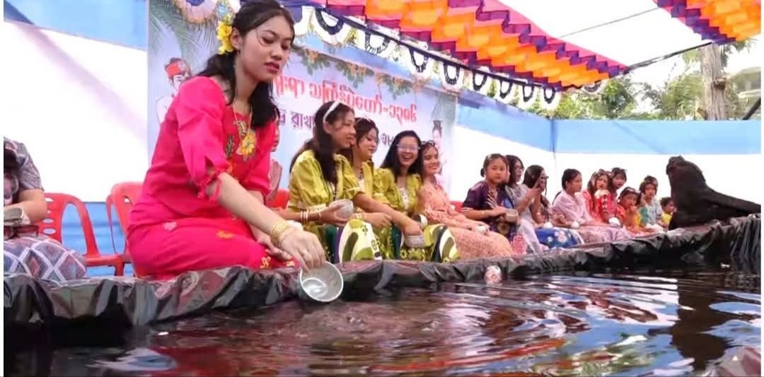 কক্সবাজার রাখাইন সম্প্রদায়ের জলকেলি উৎসব শুরু শুক্রবার