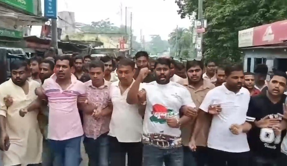 জুলাই গণঅভ্যুত্থান দিবস-২০২৬ উপলক্ষে নাগরপুর উপজেলা ছাত্রদলের বিজয়ী মিছিল অনুষ্ঠিত