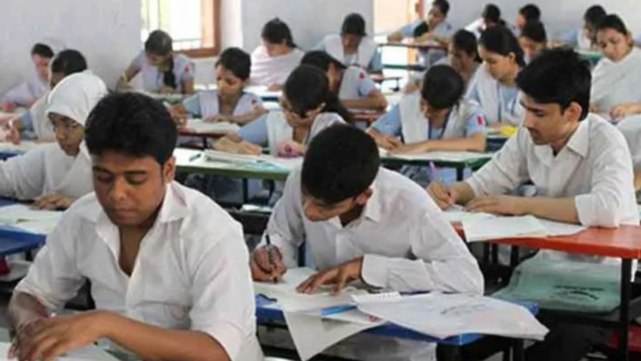 এসএসসির ফল আজ, যানা যাবে যেভাবে